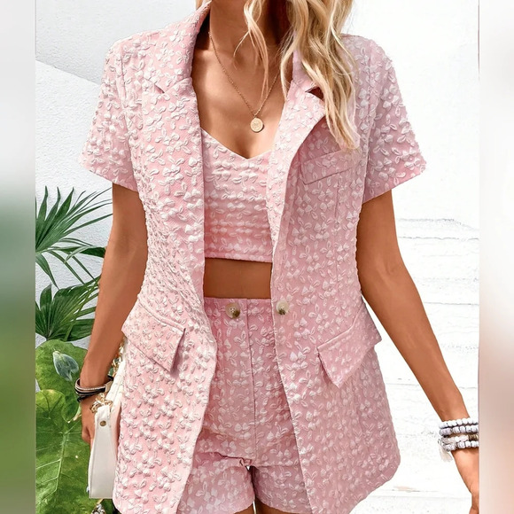 Floral Jacquard Blazer & Cami Top & Shorts